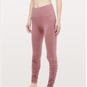 NWT LULULEMON READY TO RULU 28